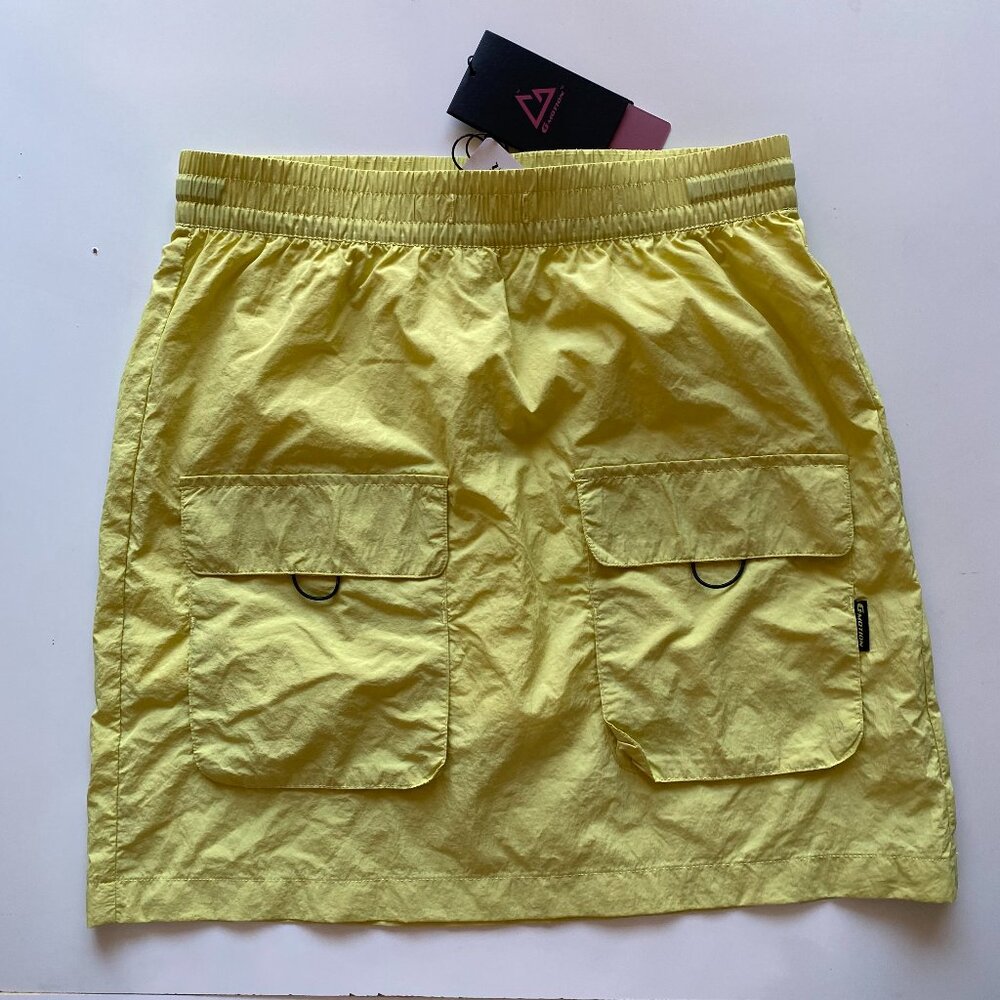 G-Motion Cargo Skort Womens Sz M Yellow Elastic Waist Pockets Lightweight Nylon